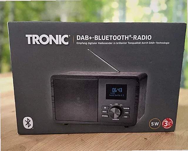 TRONIC DAB+ Radio Bluetooth AUX Neu OVP Schwarz Wecker Radio Holzoptik