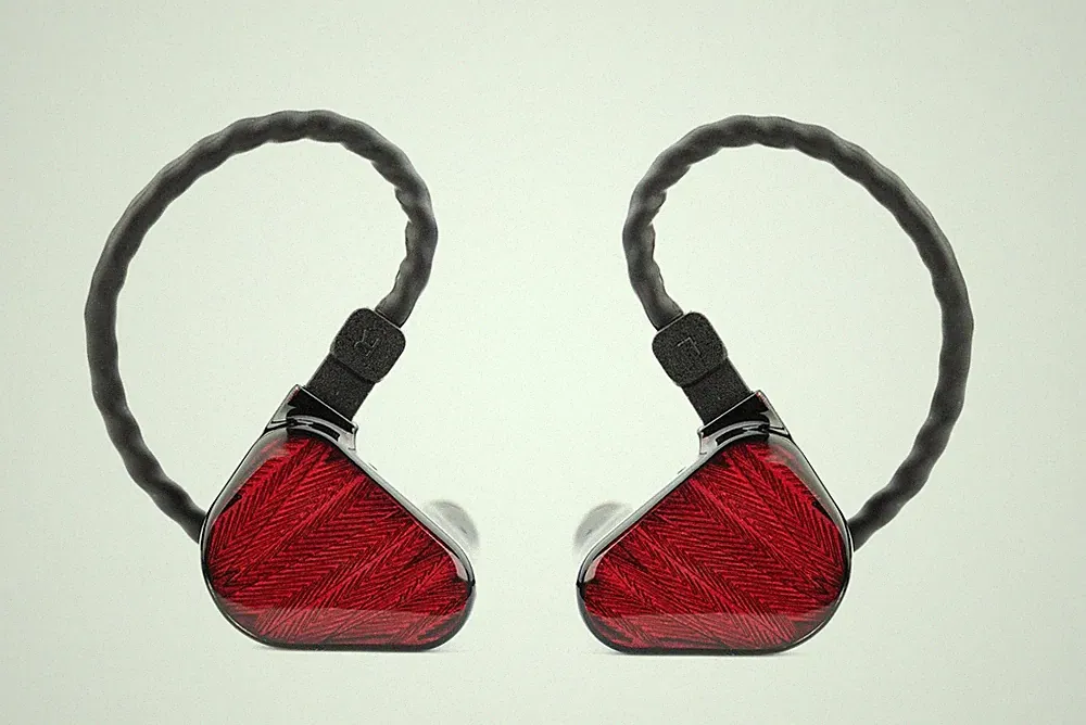 TRUTHEAR Zero:Red In-Ear-Ohrhörer mit 10 mm Dynamischen Treiber und Kabel