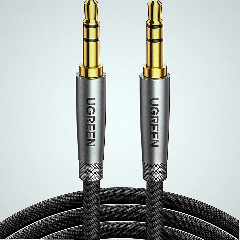 UGREEN 3,5mm Klinke Aux Kabel 1m Stereo Audio für Autoradio, Kopfhörer, PC