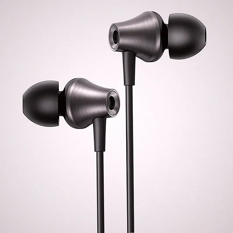 UGREEN IN-EAR-KOPFHÖRER KABELGEBUNDEN USB-C FÜR HANDYS 1,2 M MIT MIKROFON
