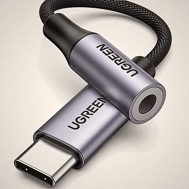 UGREEN USB-C Klinke Adapter Aux mit DAC für iPhone, Galaxy, iPad, P40 Grau