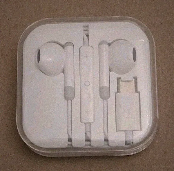 USB-C Kopfhörer In-Ear für iPhone 17 16 15 Pro Max Sams. S25 S24 Gute Qualität